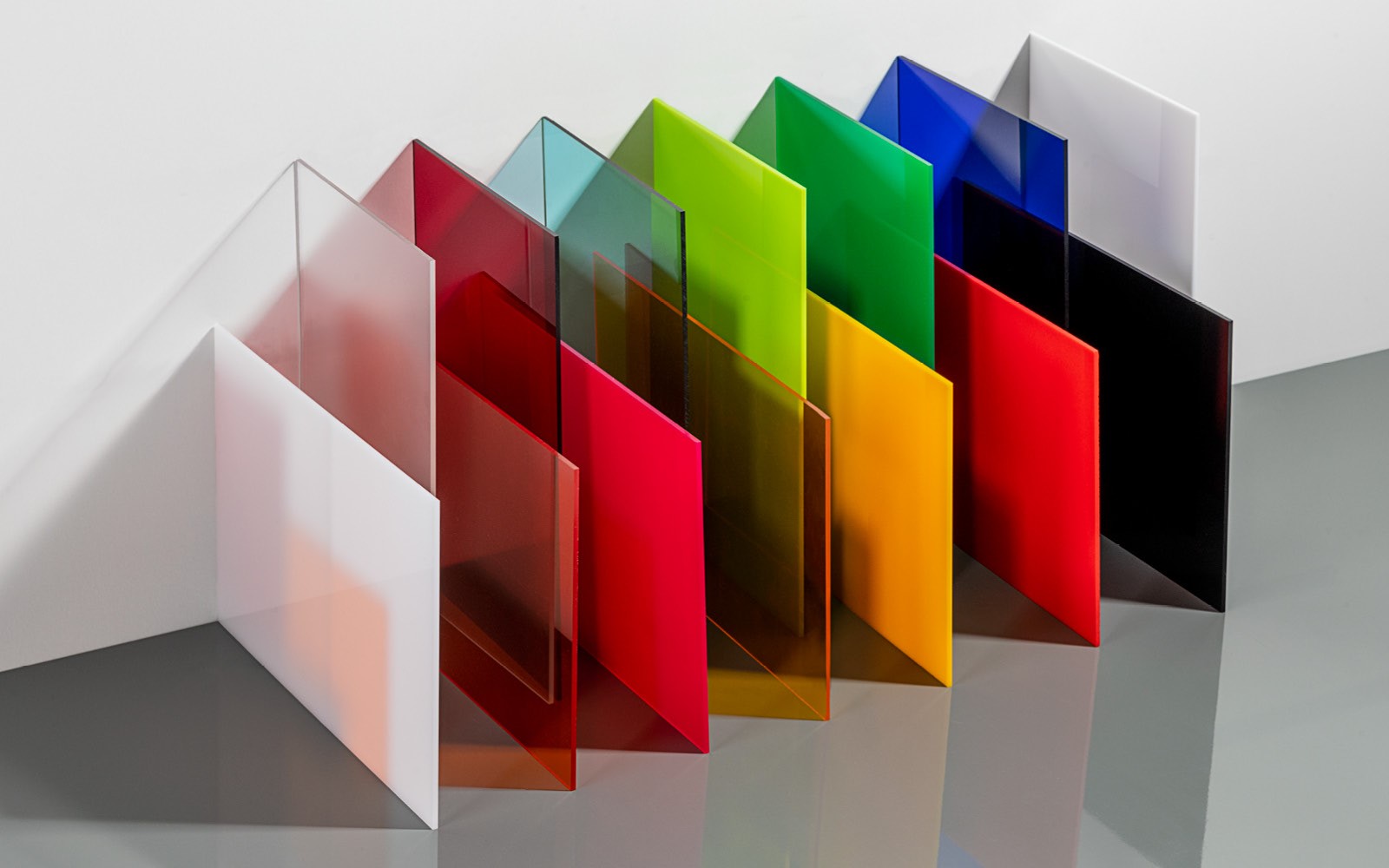 Perspex Applications Kenya: 2026 Guide to Commercial Uses, Benefits & Specs | BHD Kenya